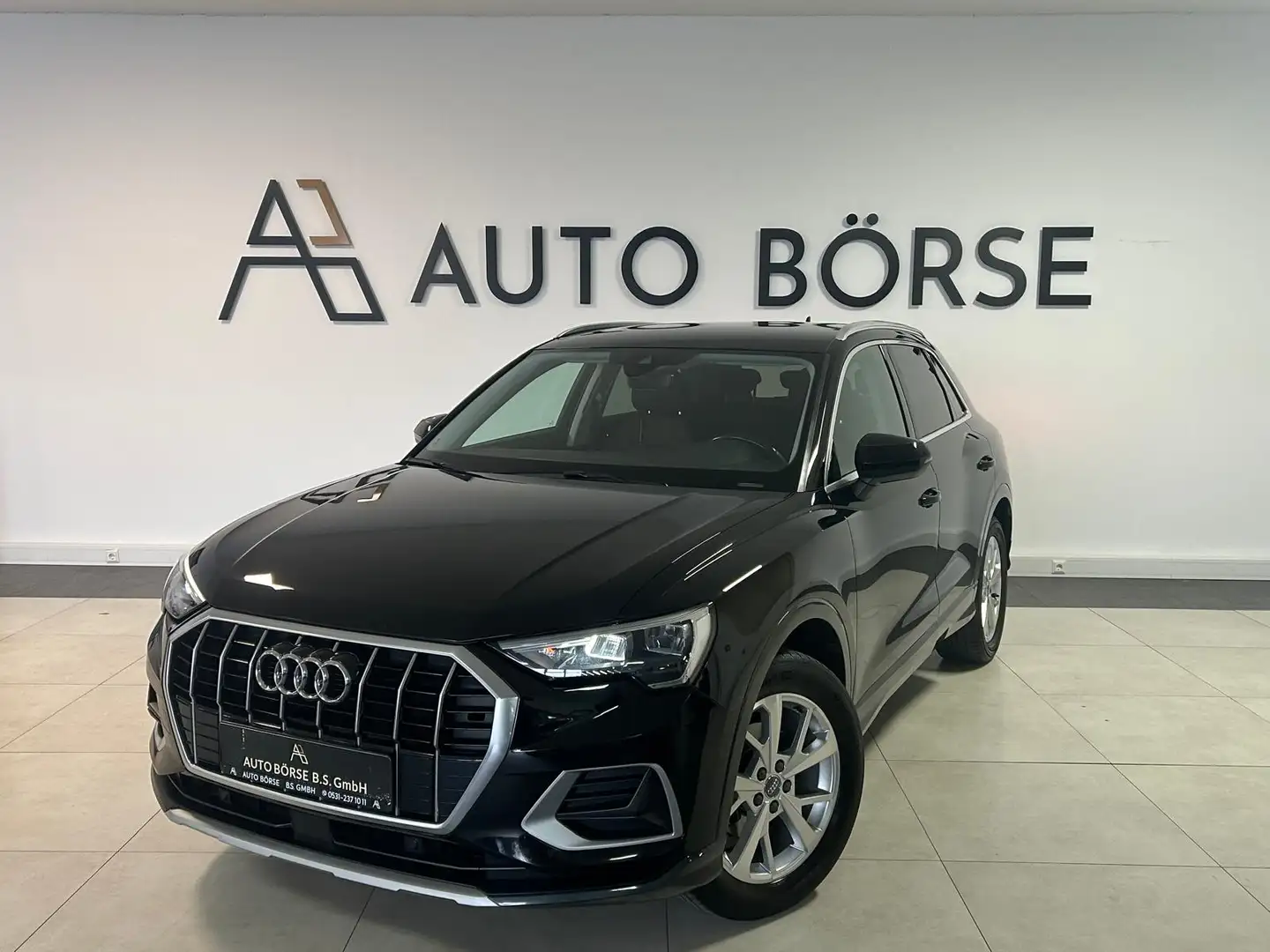 Audi Q3 35 TFSI ADVANCED*NAV*ViCo*PDC*MFL*STH*LED*AHK Schwarz - 1