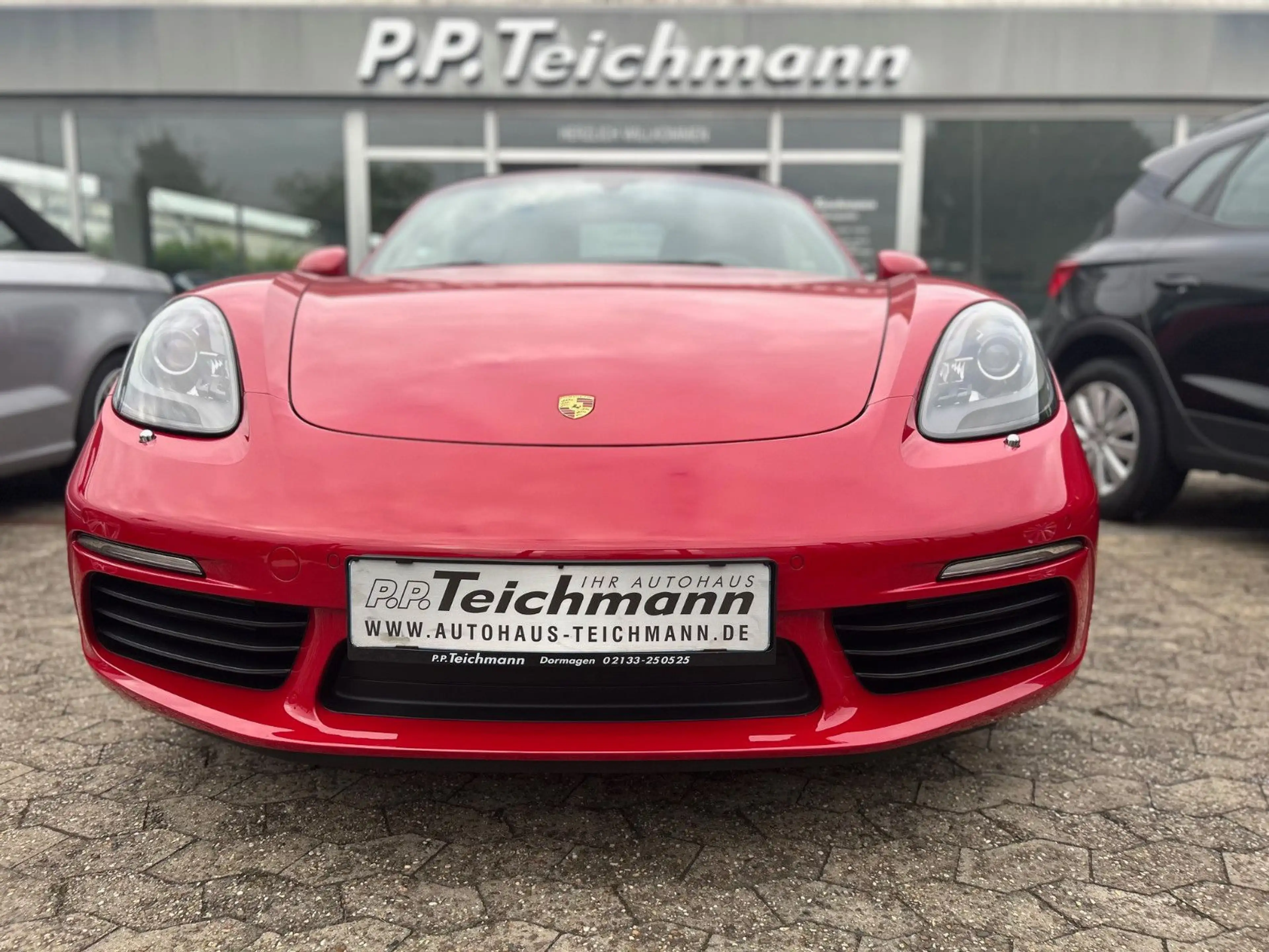 Porsche Boxster 718 Sport Sportabgas/ KAMINROT" — photo 4