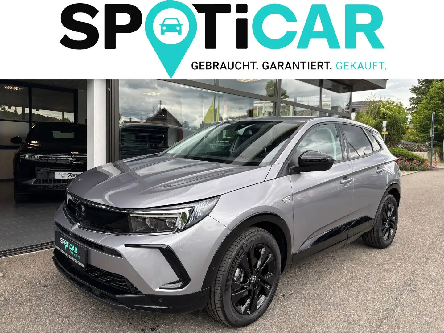 Opel Grandland X Grandland 1.2 GS MHEV PIXEL+ALCANT+NAVI+KLIMAAUT Gris - 1