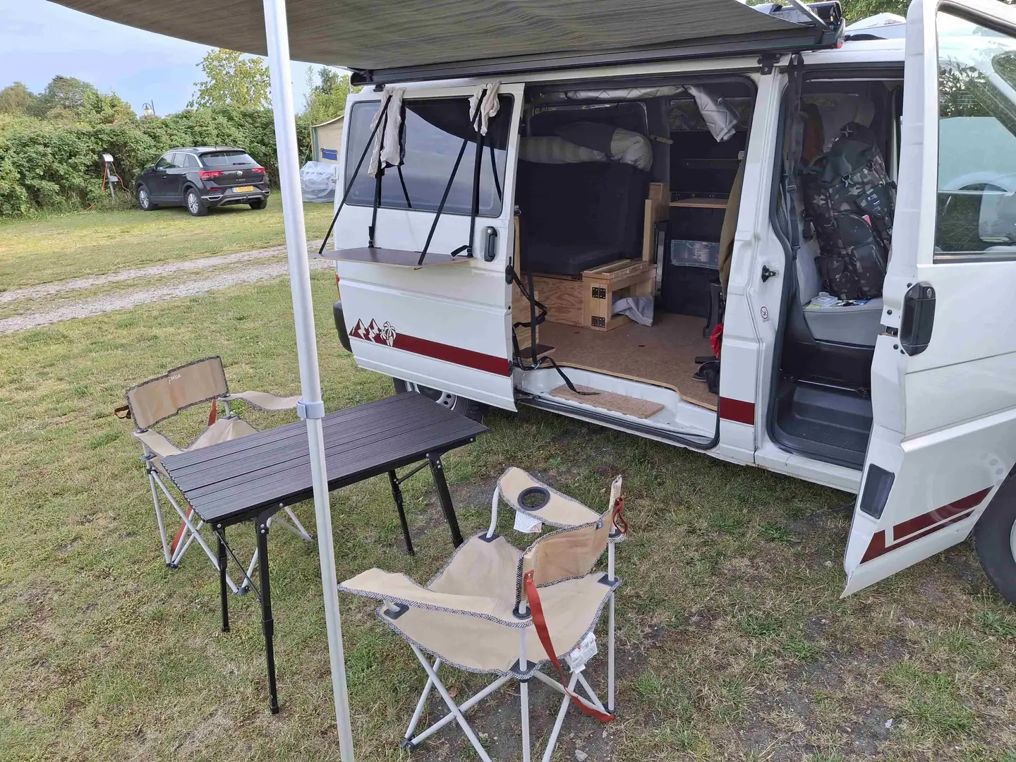 Volkswagen T4 Transporter, Camperausbau, Heckflügeltüren Alb - 2