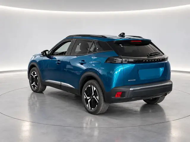 Peugeot 2008 view 4