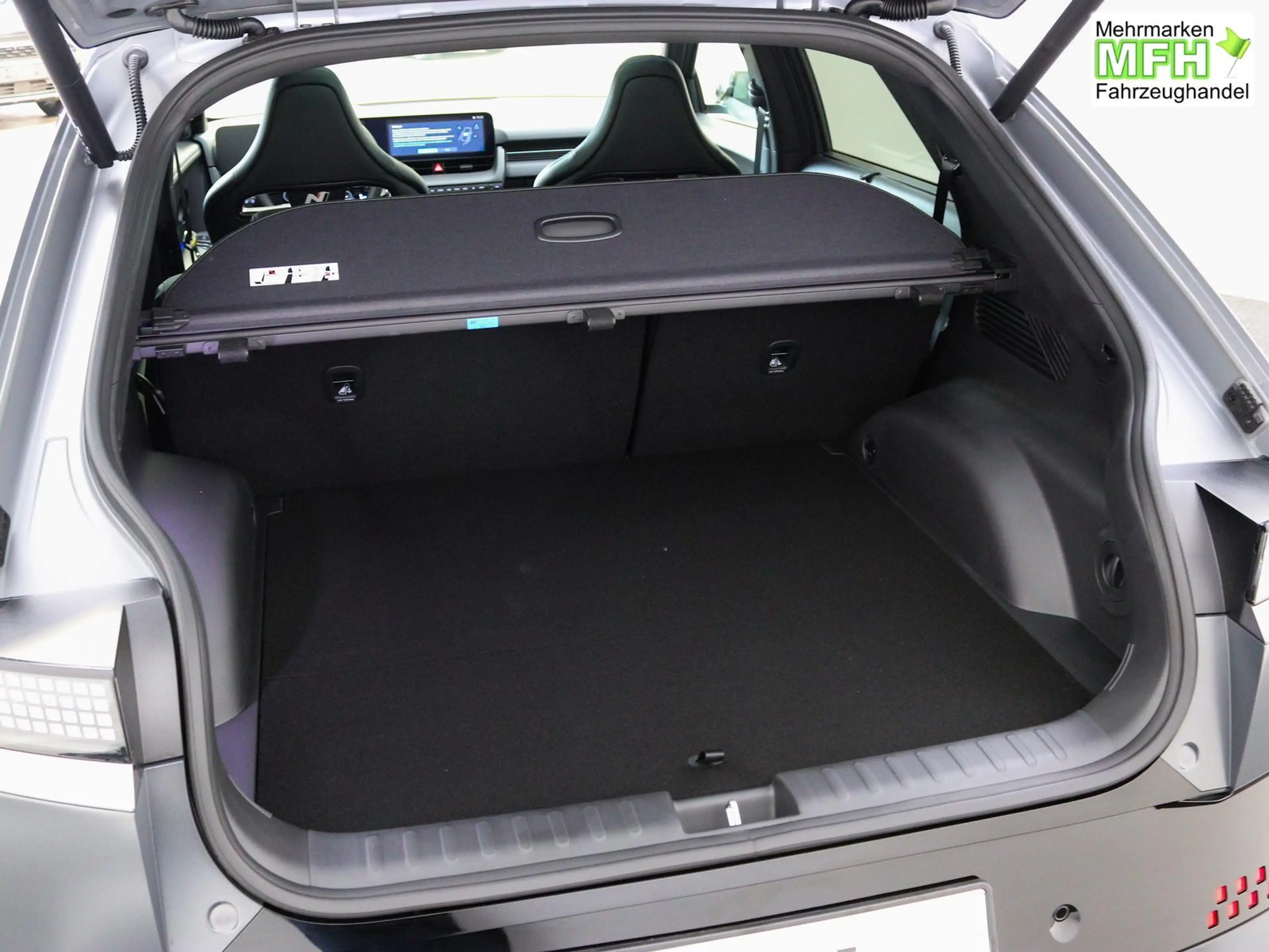Hyundai IONIQ 5 N Vision 84kWh AWD MY27 / Sitz-Paket Panoramada... — photo 8