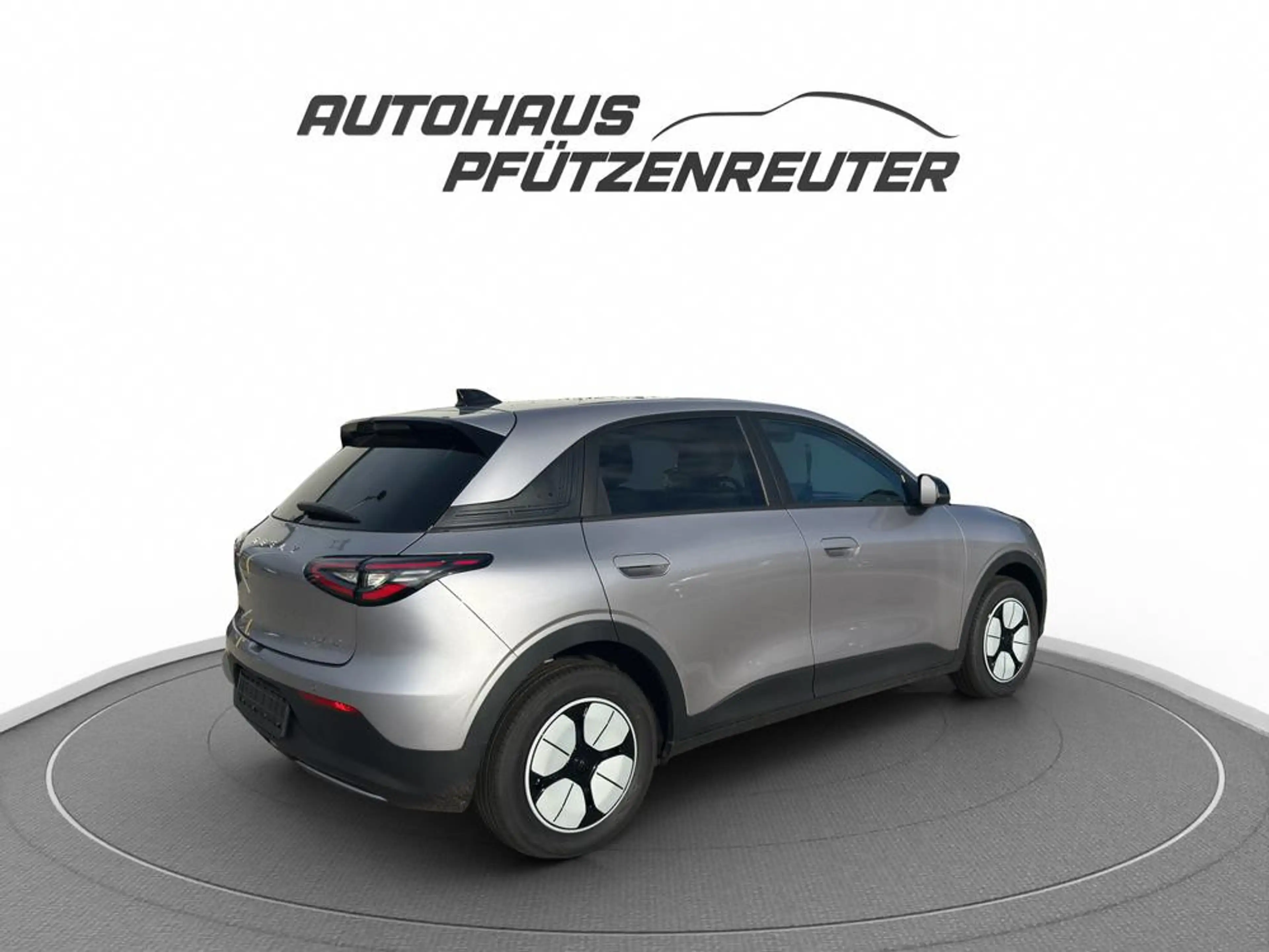 Geely — photo 8
