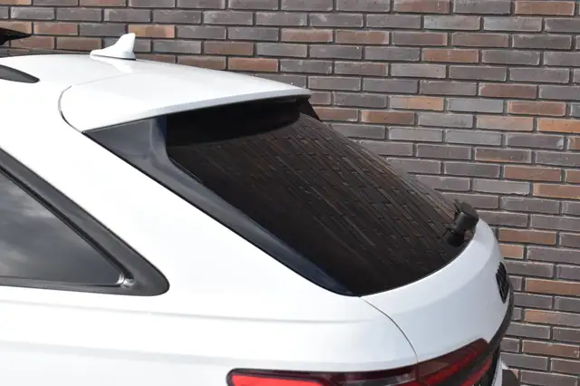 Audi A6 view 14