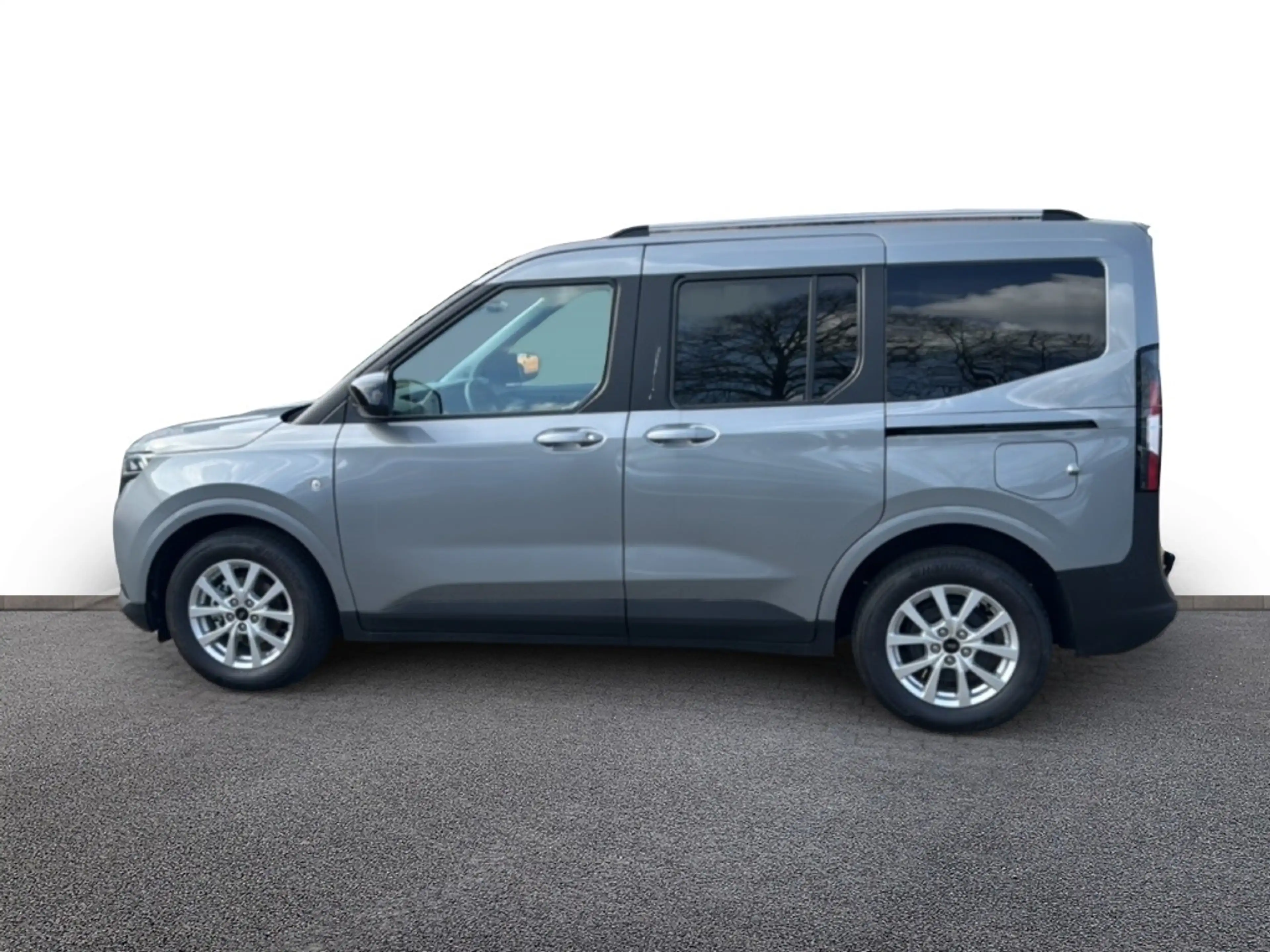 Ford Tourneo Courier TITANIUM NAVI / AHK / WINTER PAKET / FAHRERASSISTE — photo 3