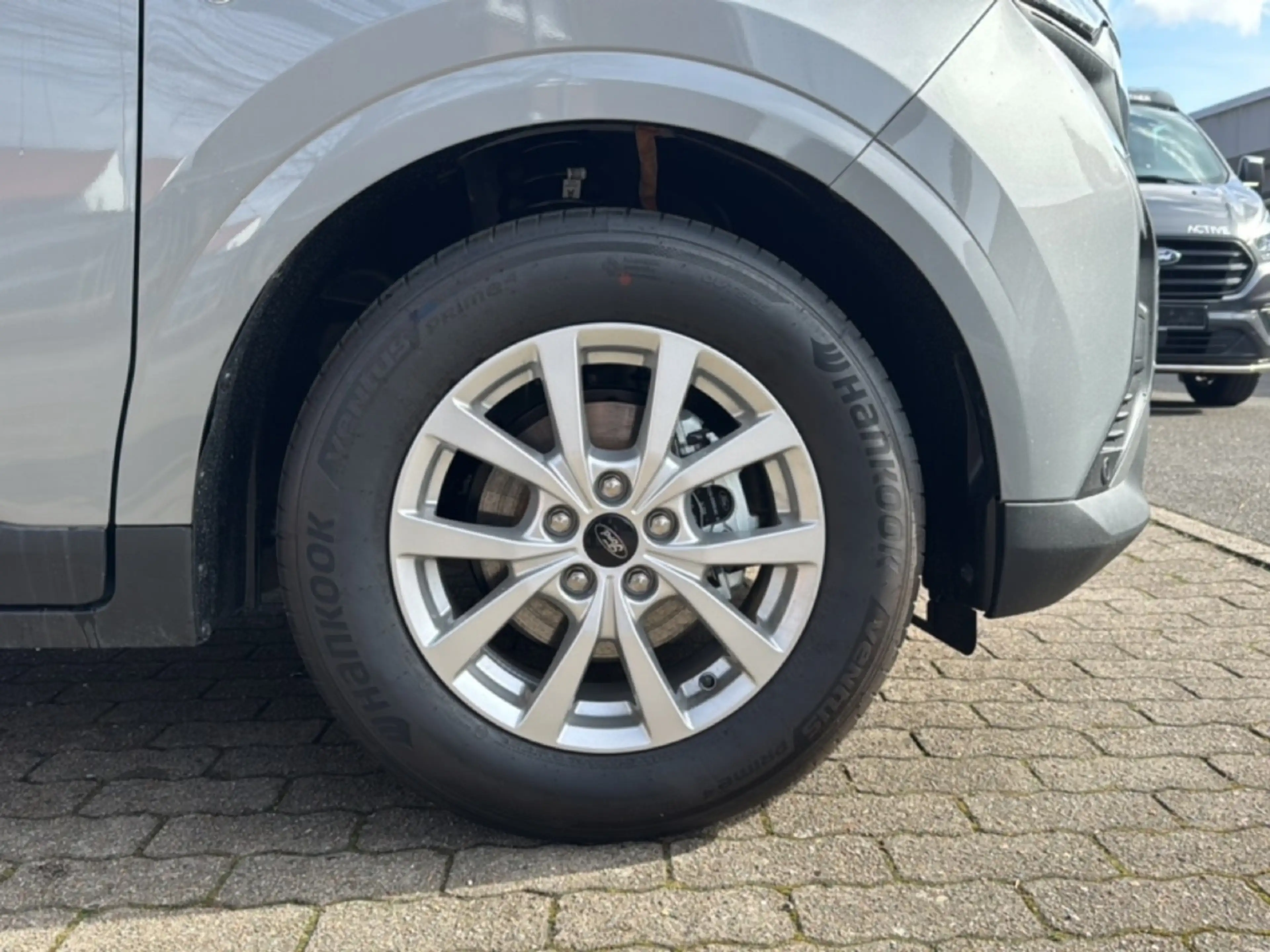 Ford Tourneo Courier TITANIUM NAVI / AHK / WINTER PAKET / FAHRERASSISTE — photo 11