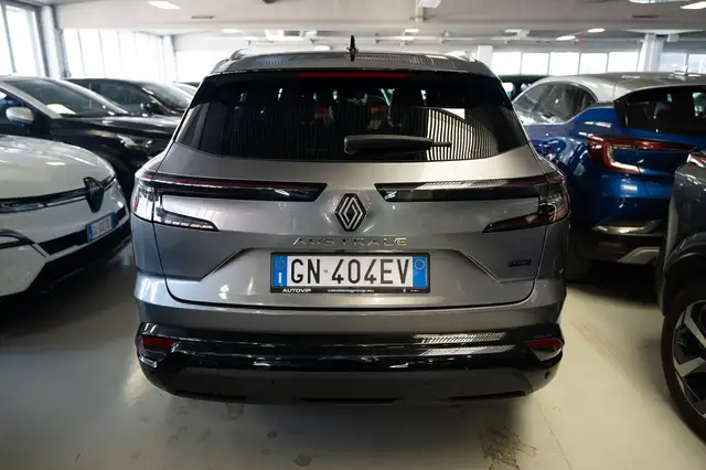 Renault Austral view 7