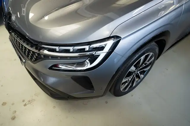 Renault Austral view 15