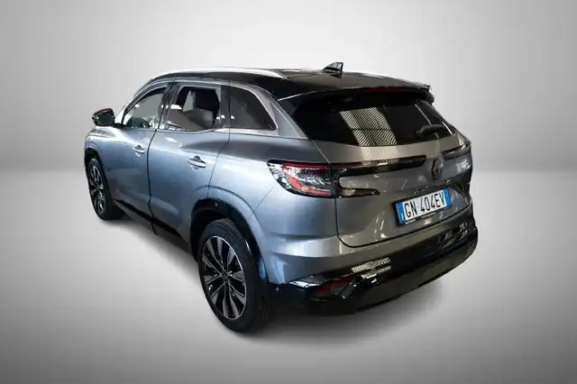 Renault Austral view 5