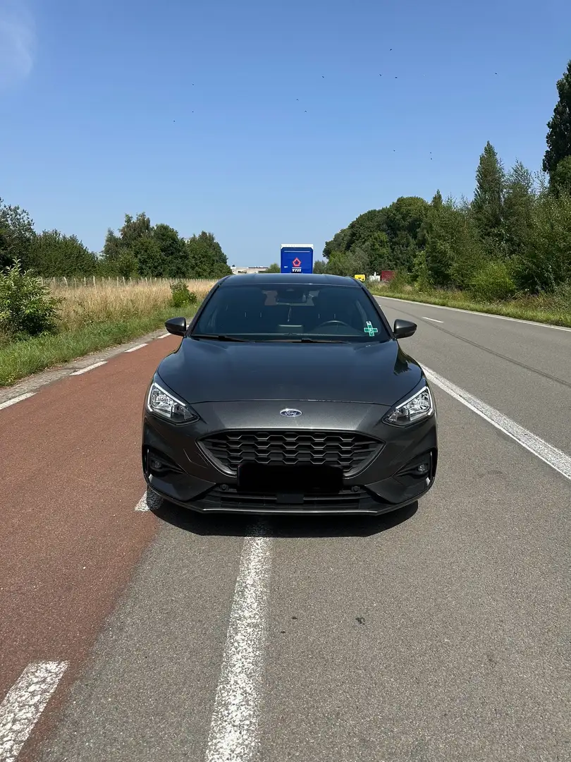 Ford Focus 1.0 EcoBoost Hybrid ST-LINE start/stop - 2