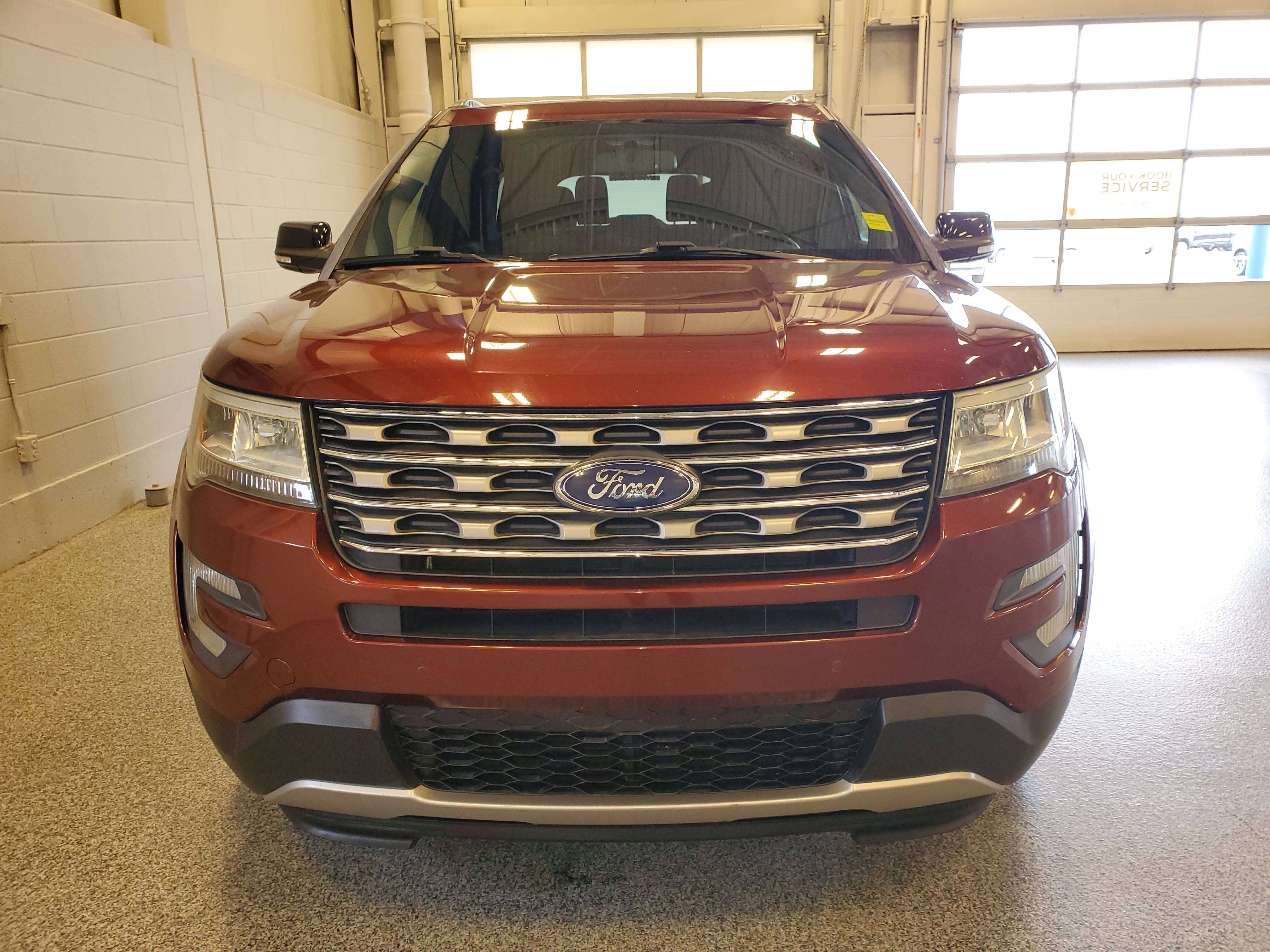 2016 Ford Explorer