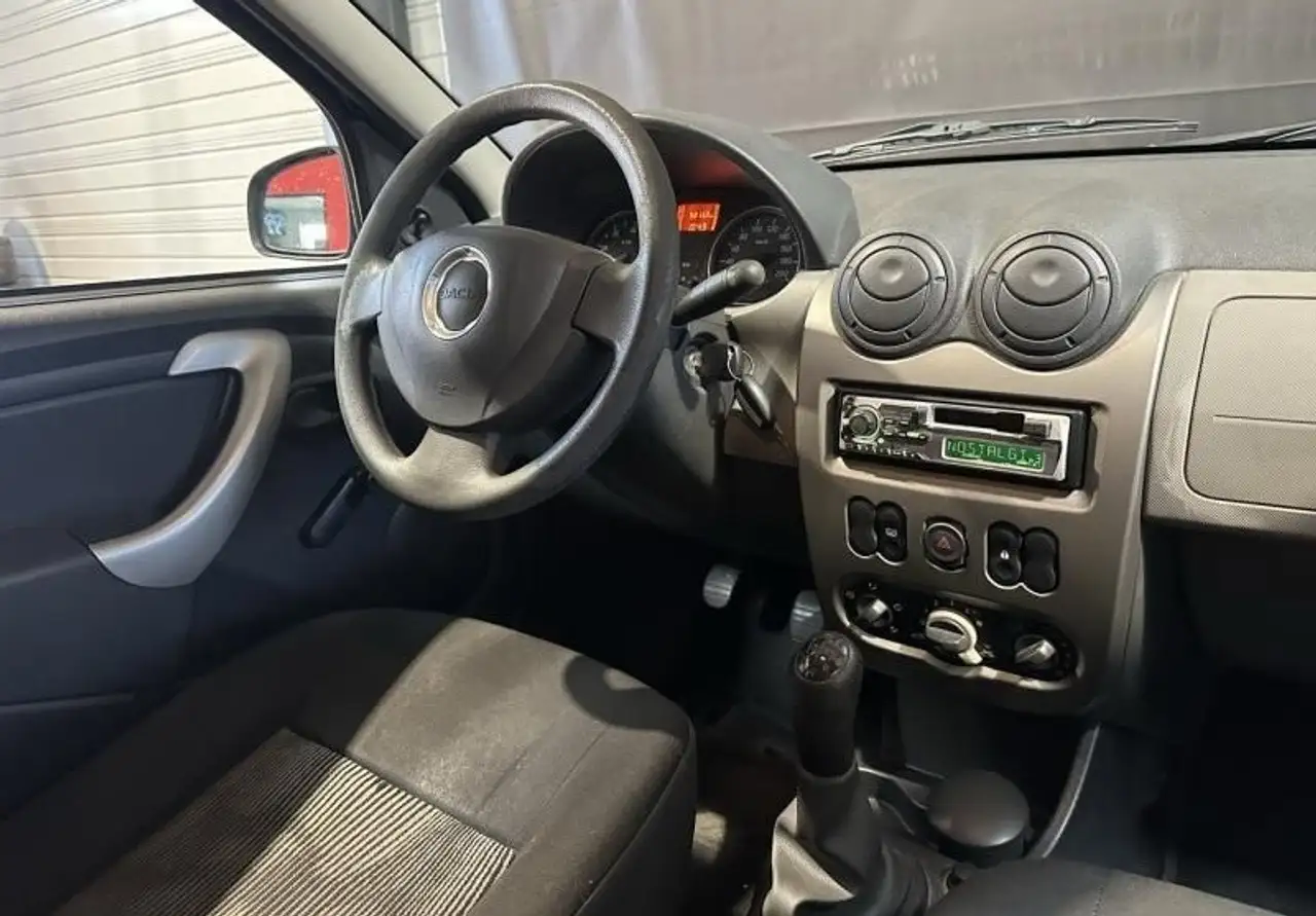 Dacia Sandero Sandero — photo 9