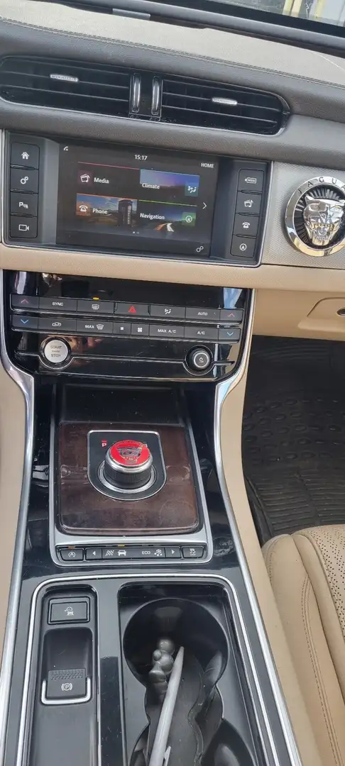 Jaguar XF E-Performance Portfolio Aut. - 2