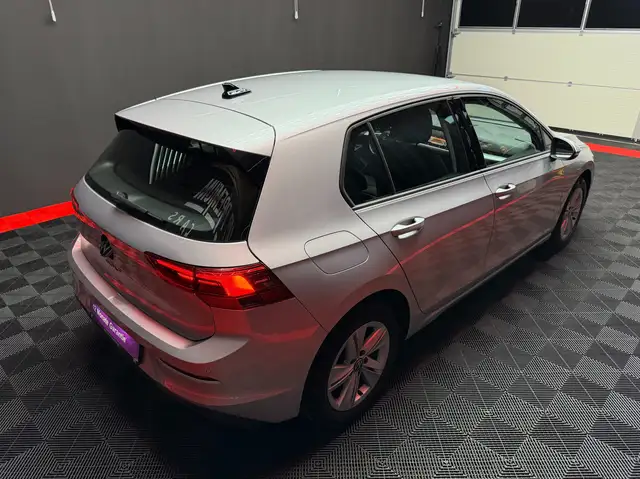 Volkswagen Golf view 18