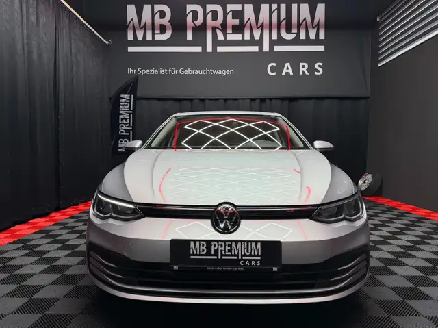 Volkswagen Golf view 5