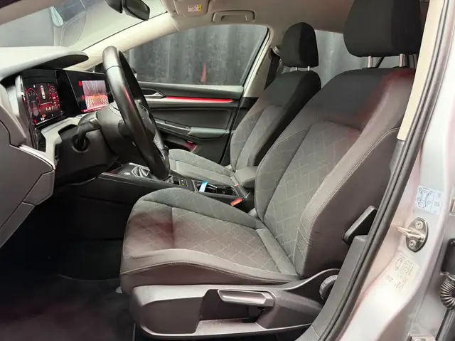 Volkswagen Golf view 22
