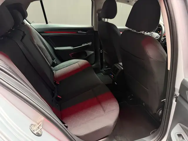 Volkswagen Golf view 27