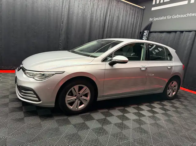 Volkswagen Golf view 10