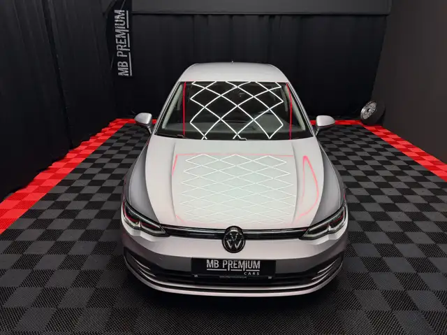 Volkswagen Golf view 4
