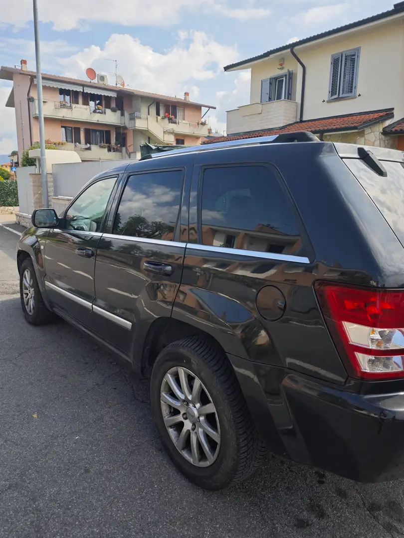 Jeep Grand Cherokee Grand Cherokee III 2005 3.0 V6 crd Overland auto Schwarz - 2