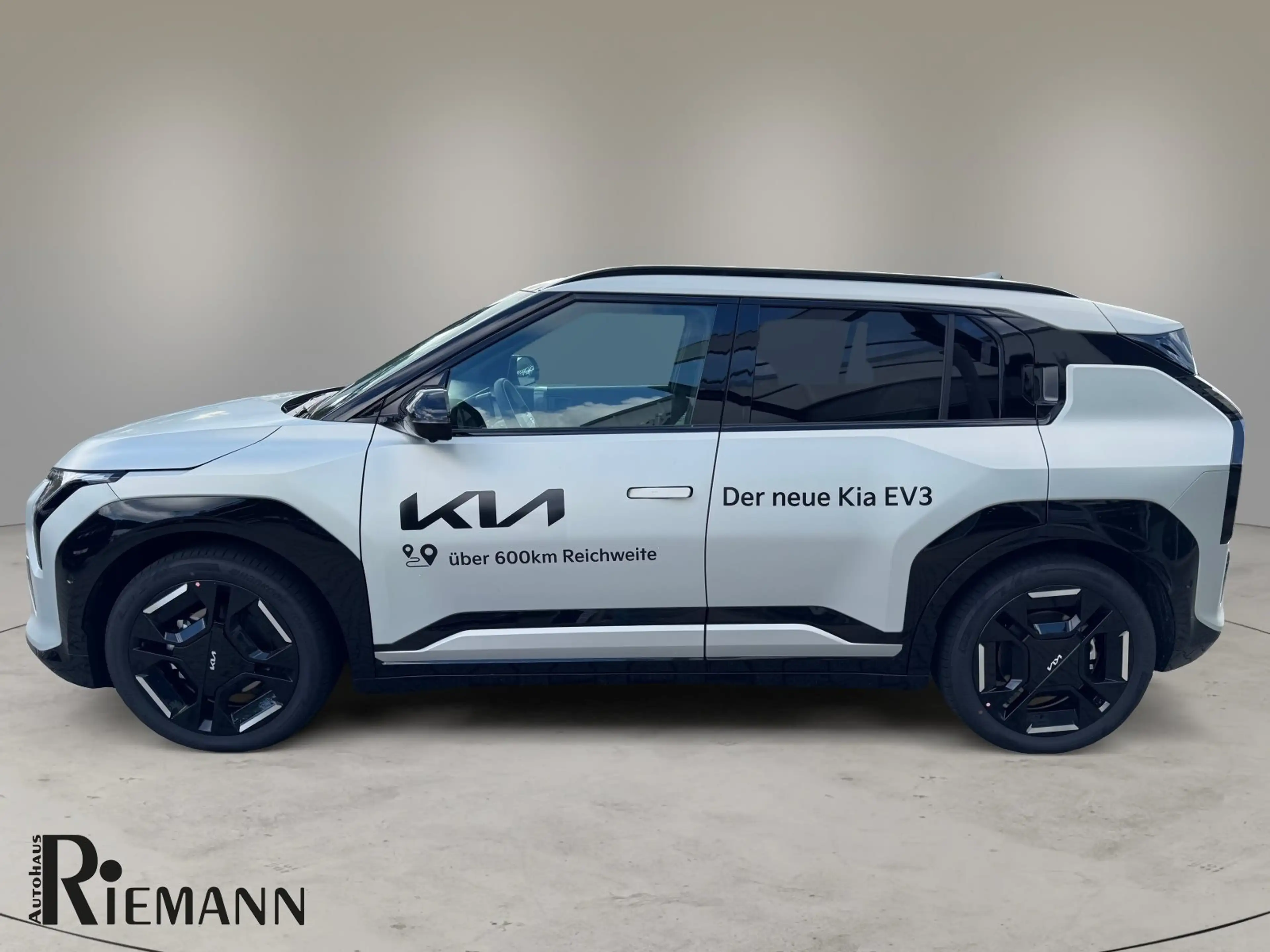 Kia EV3 81,4-kWh GT-Line + Komfort-Paket MJ26 — photo 6