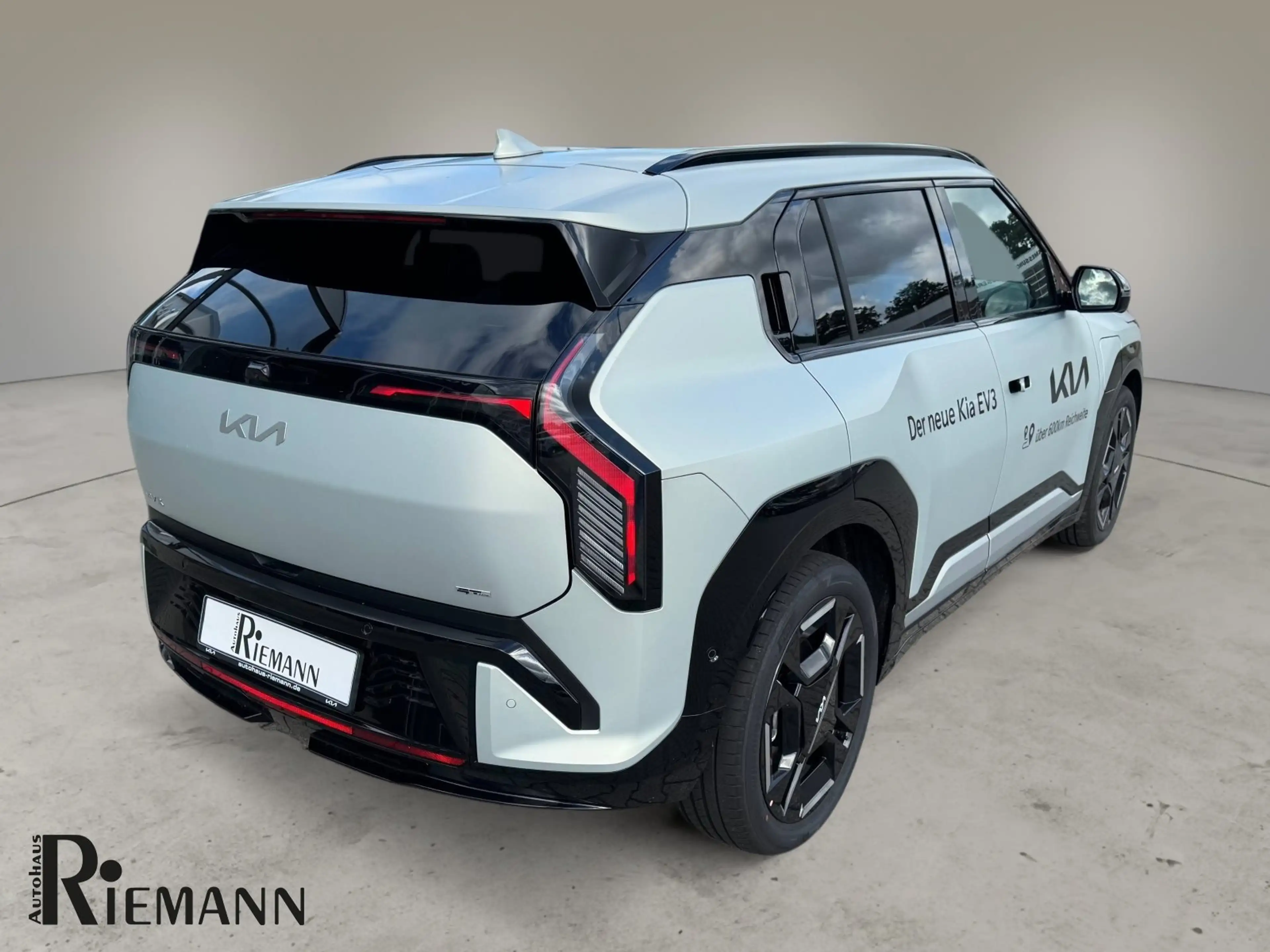 Kia EV3 81,4-kWh GT-Line + Komfort-Paket MJ26 — photo 3