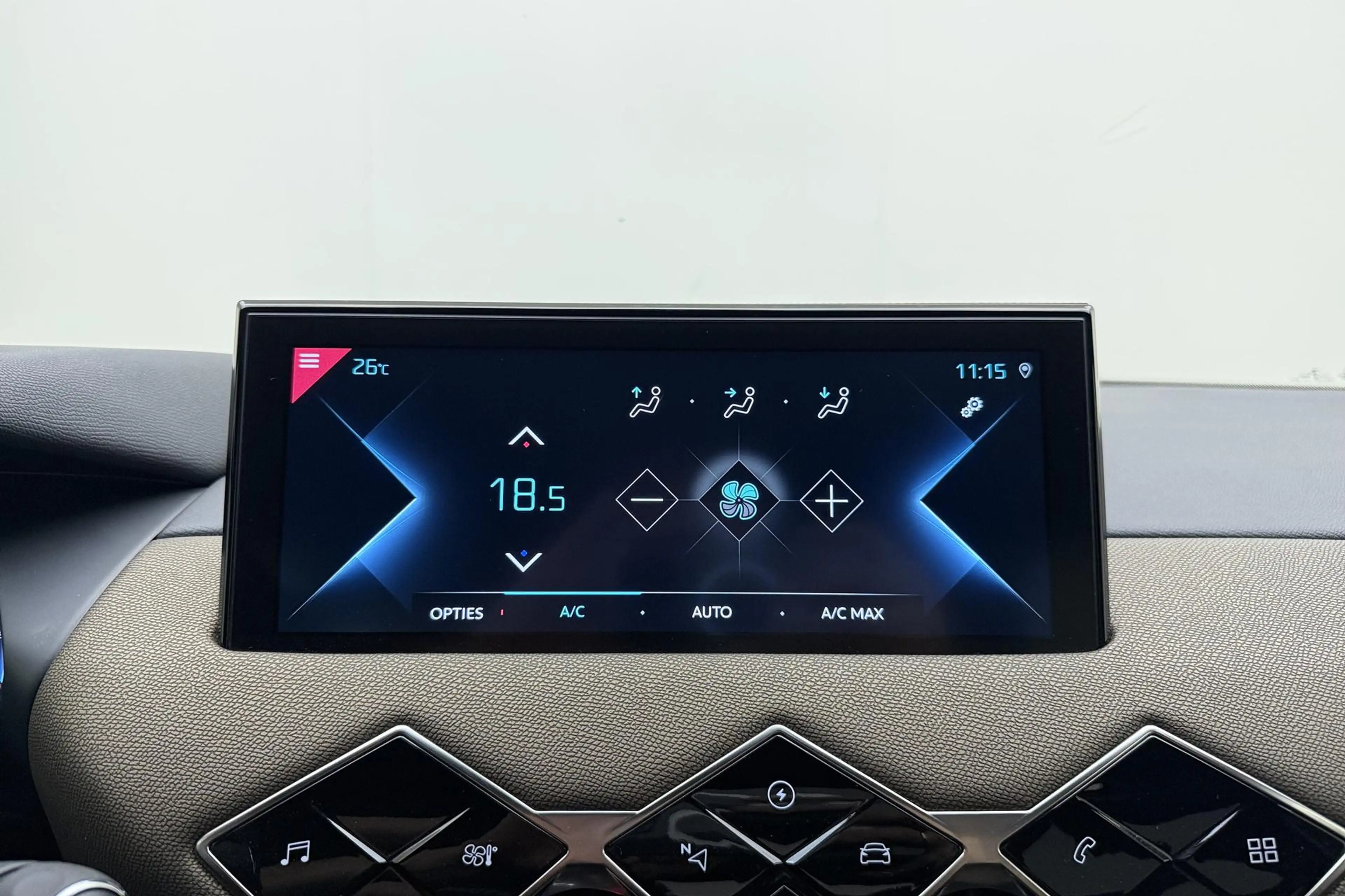 DS Automobiles DS 3 Crossback E-Tense Performance Line+ 50 kWh SOH:81% | Navigat — photo 14