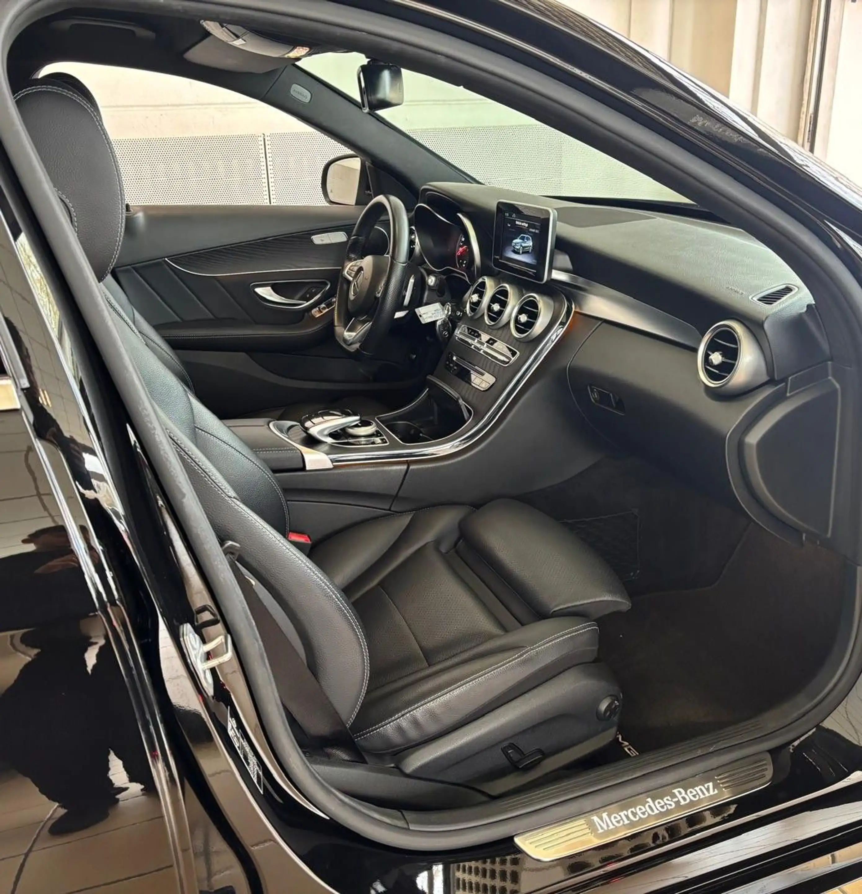 Mercedes-Benz C 250 T CGI AMG-Line LED Kamera 8-Fach Totwinkelass. — photo 10