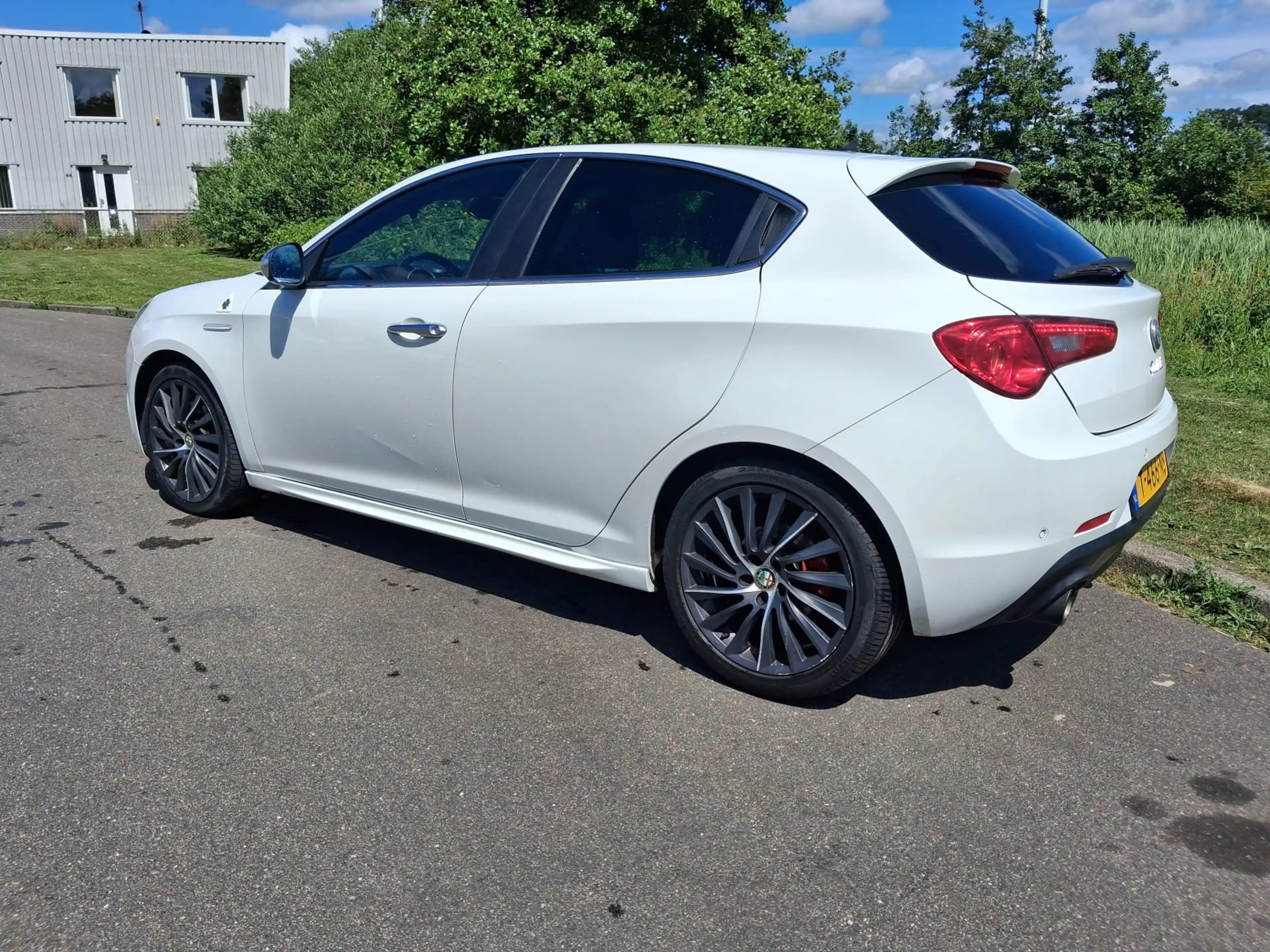 Alfa Romeo Giulietta 1.7 TBi Quadrifoglio Verde BJ 2011 — photo 10