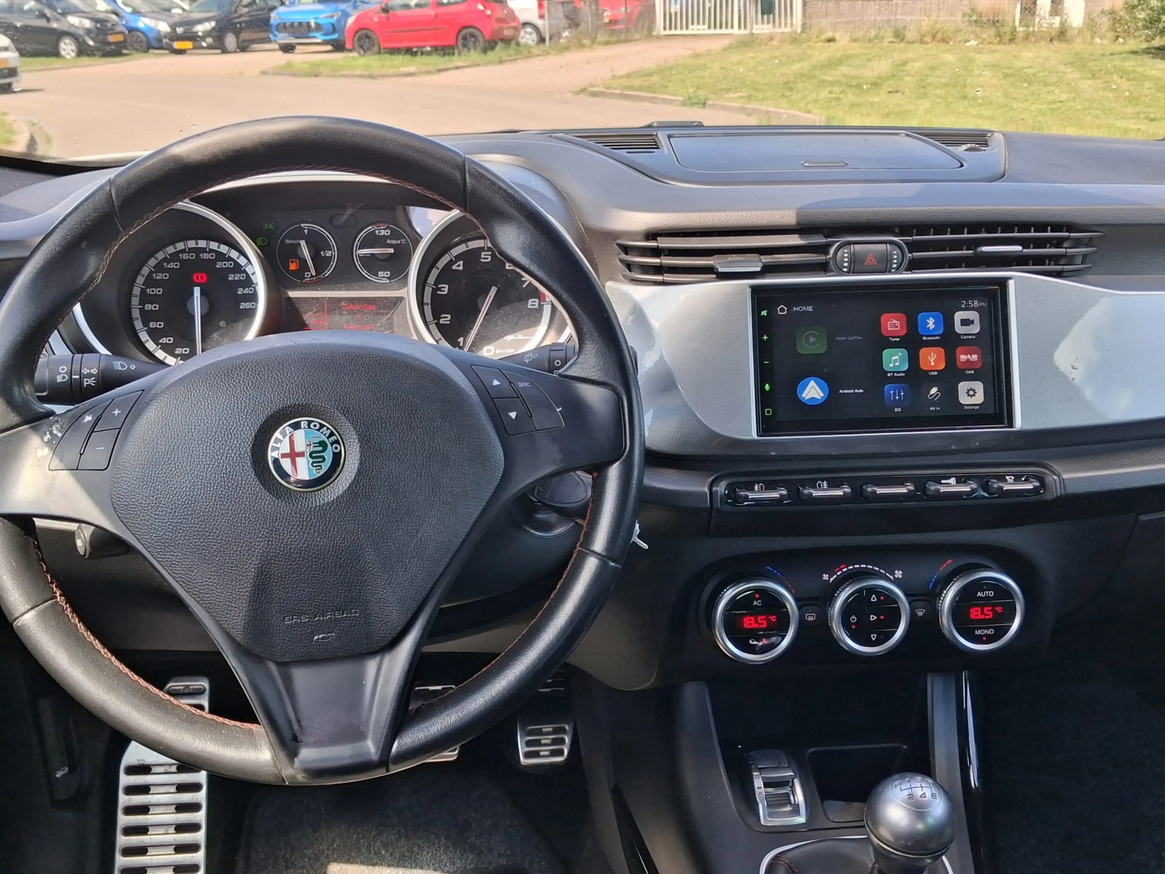 Alfa Romeo Giulietta 1.7 TBi Quadrifoglio Verde BJ 2011 — photo 15