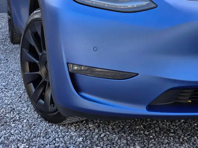 Tesla Model Y view 7