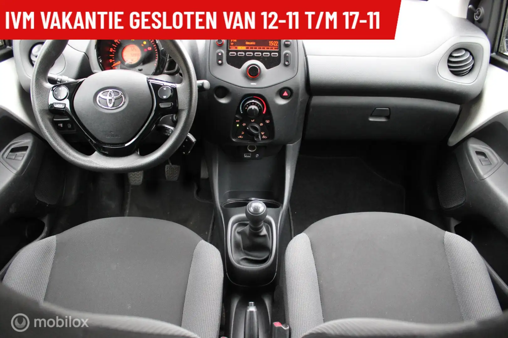 Toyota Aygo 1.0 VVT-i x-fun, 5-Drs, Bleutooth, Airco, DAB, Mul Wit - 2