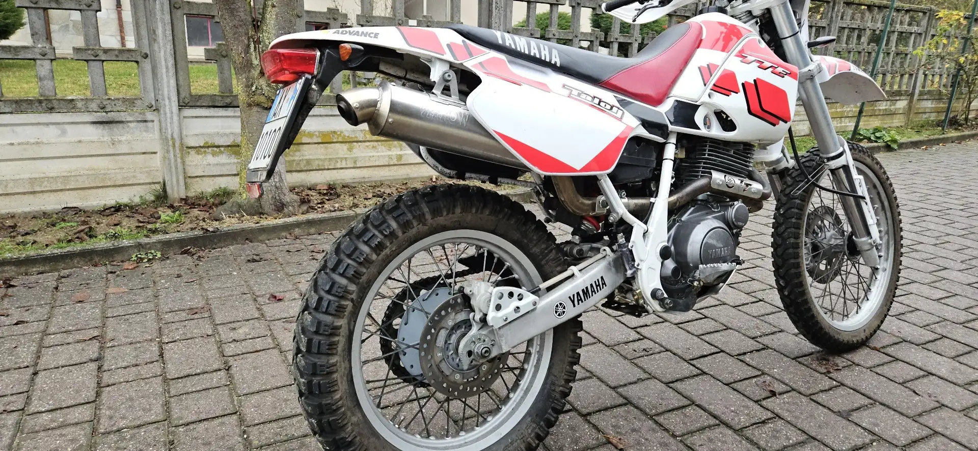 Yamaha TT 600 TTe Blanc - 2