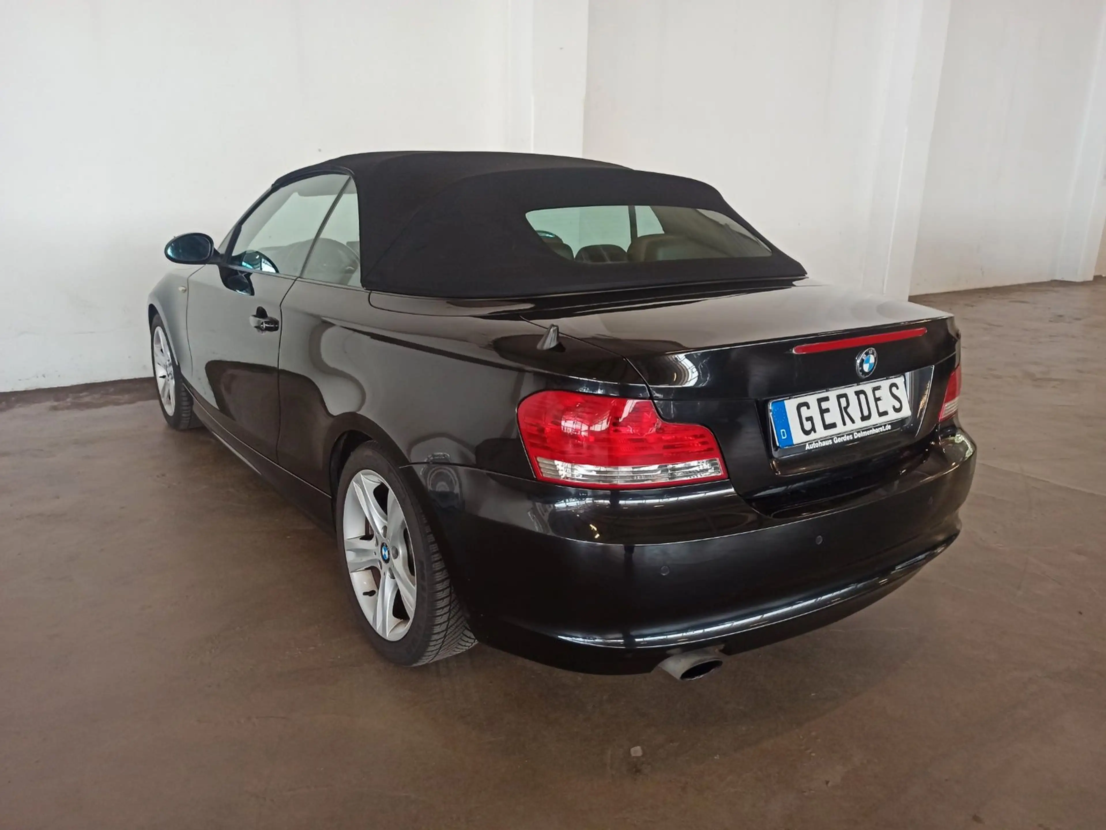 BMW 120 Baureihe 1 Cabrio 120i — photo 9