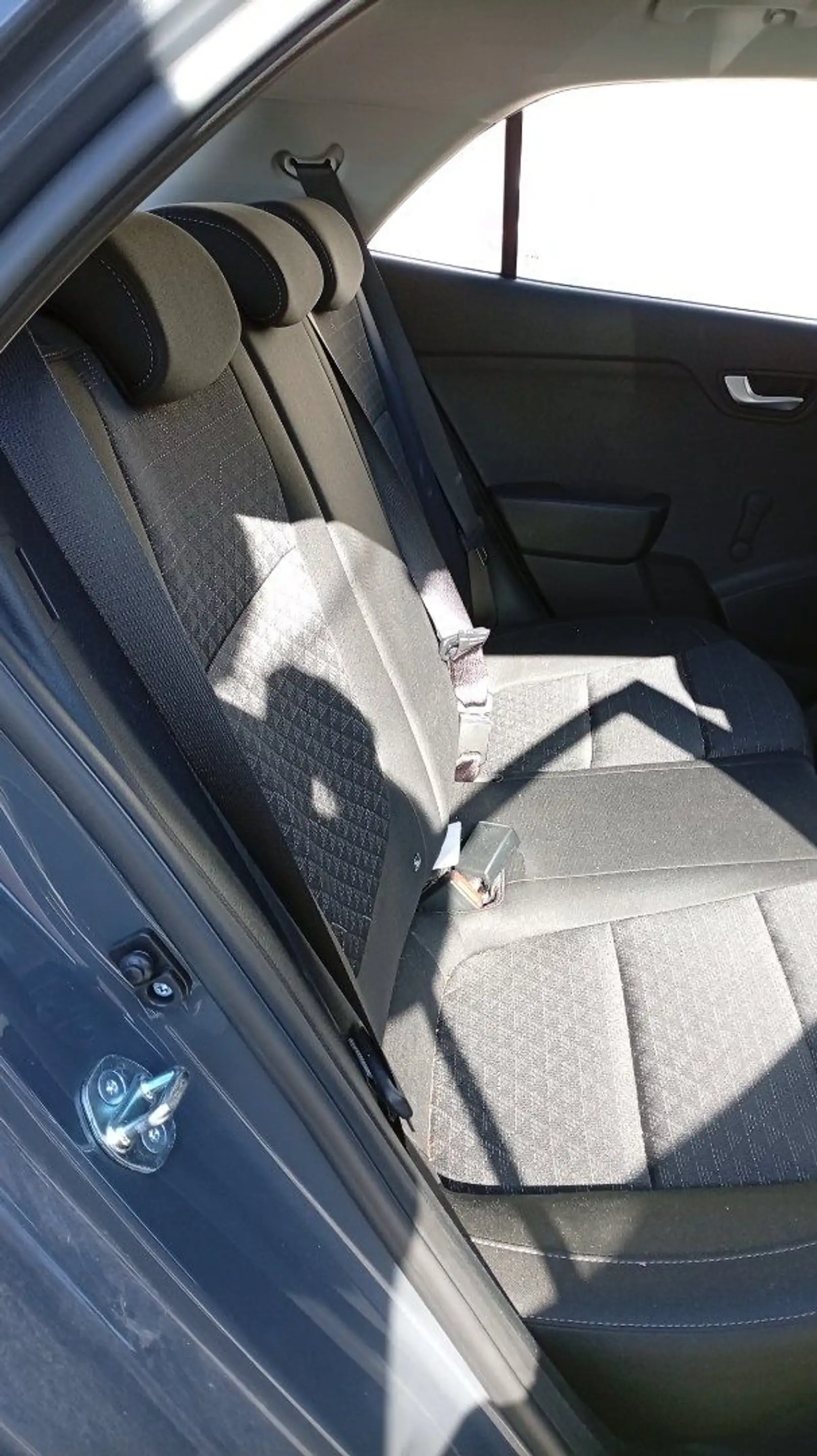 Kia Rio 1.2 Neon * Noch 48Mon. Werksgarantie ! — photo 10