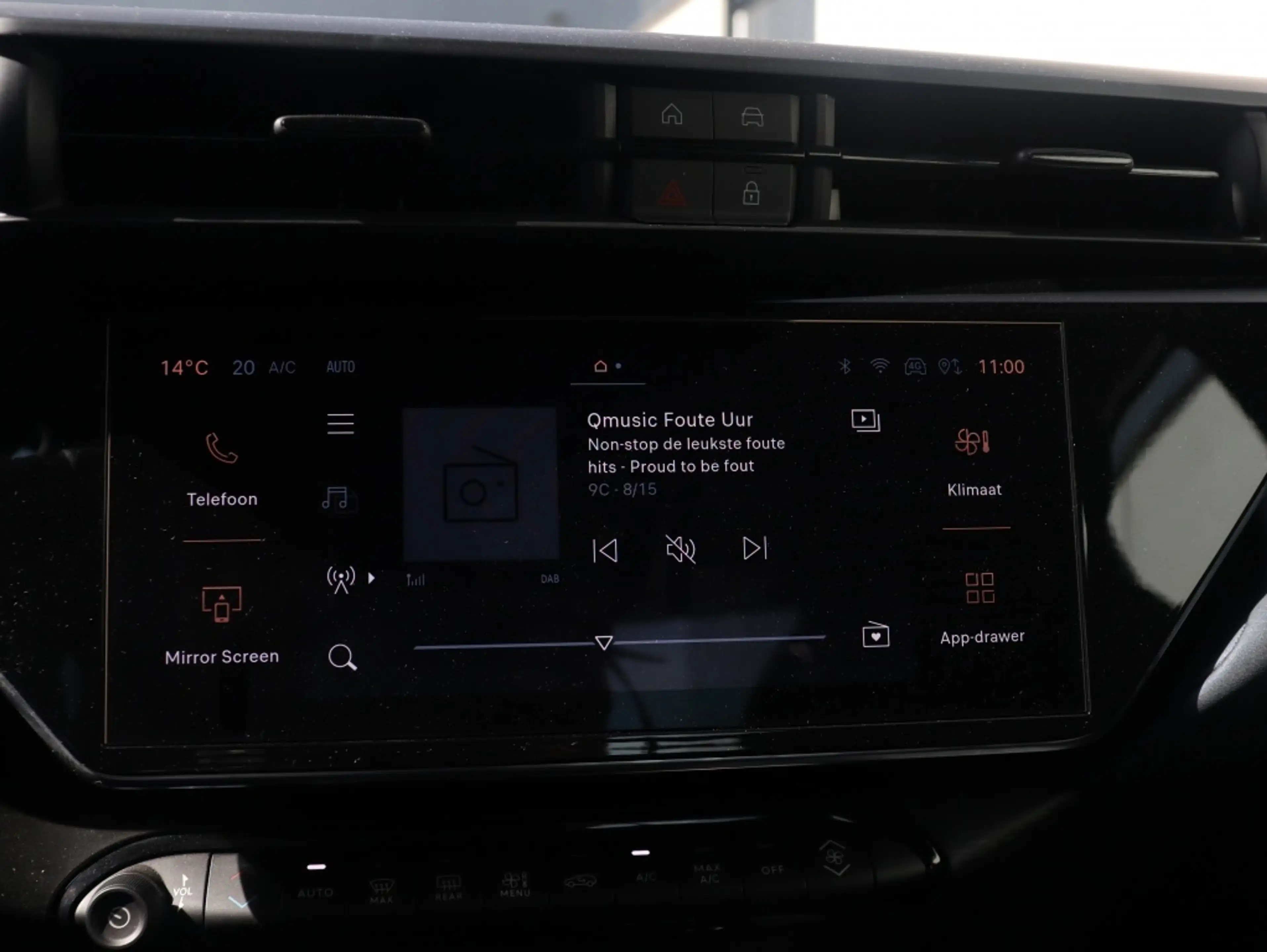 Alfa Romeo Junior Elettrica 54 kWh | Carplay | Clima | Cruise | LED — photo 8