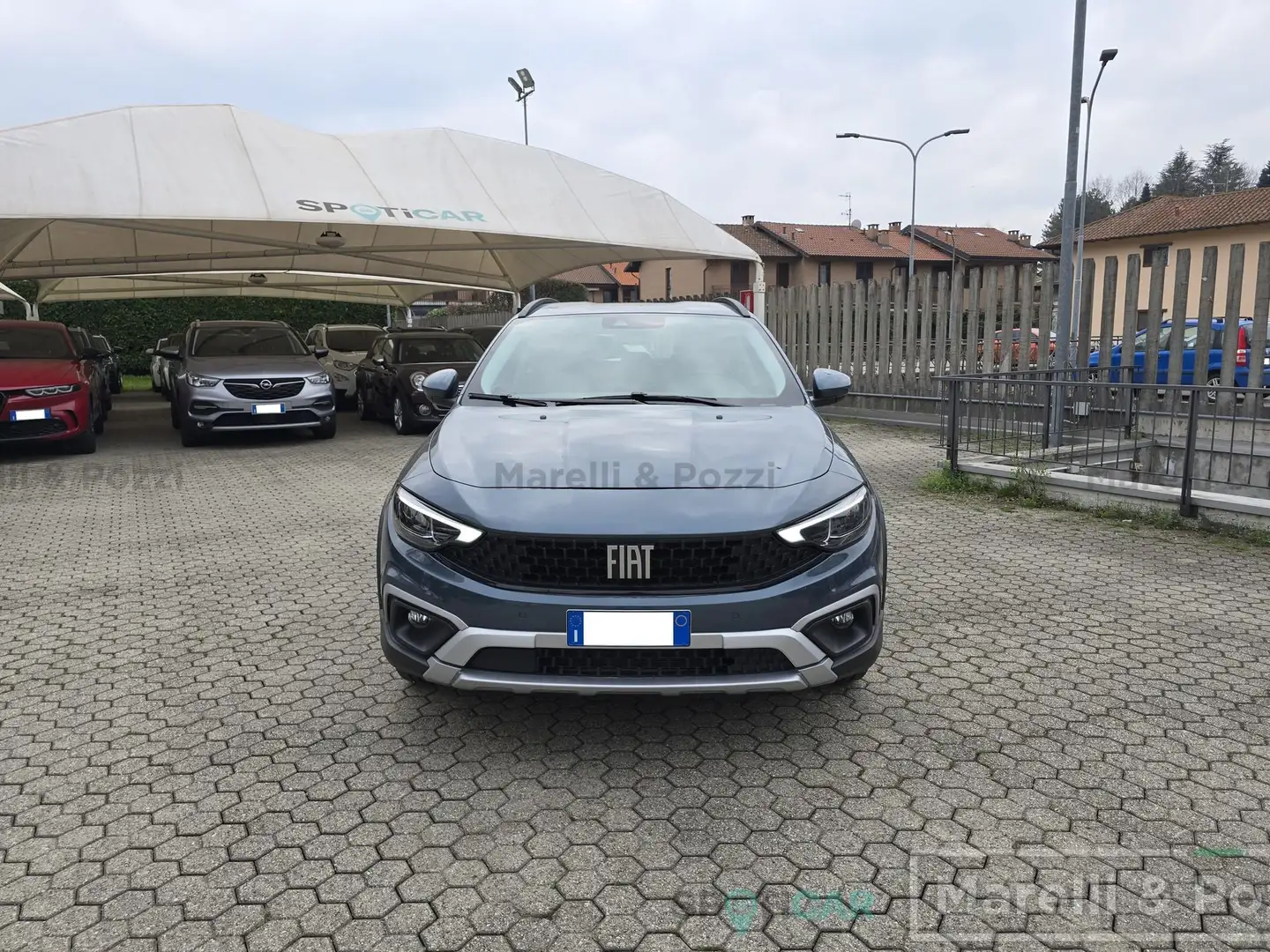 Fiat Tipo 1.5 Hybrid DCT 5 porte Cross Blauw - 2