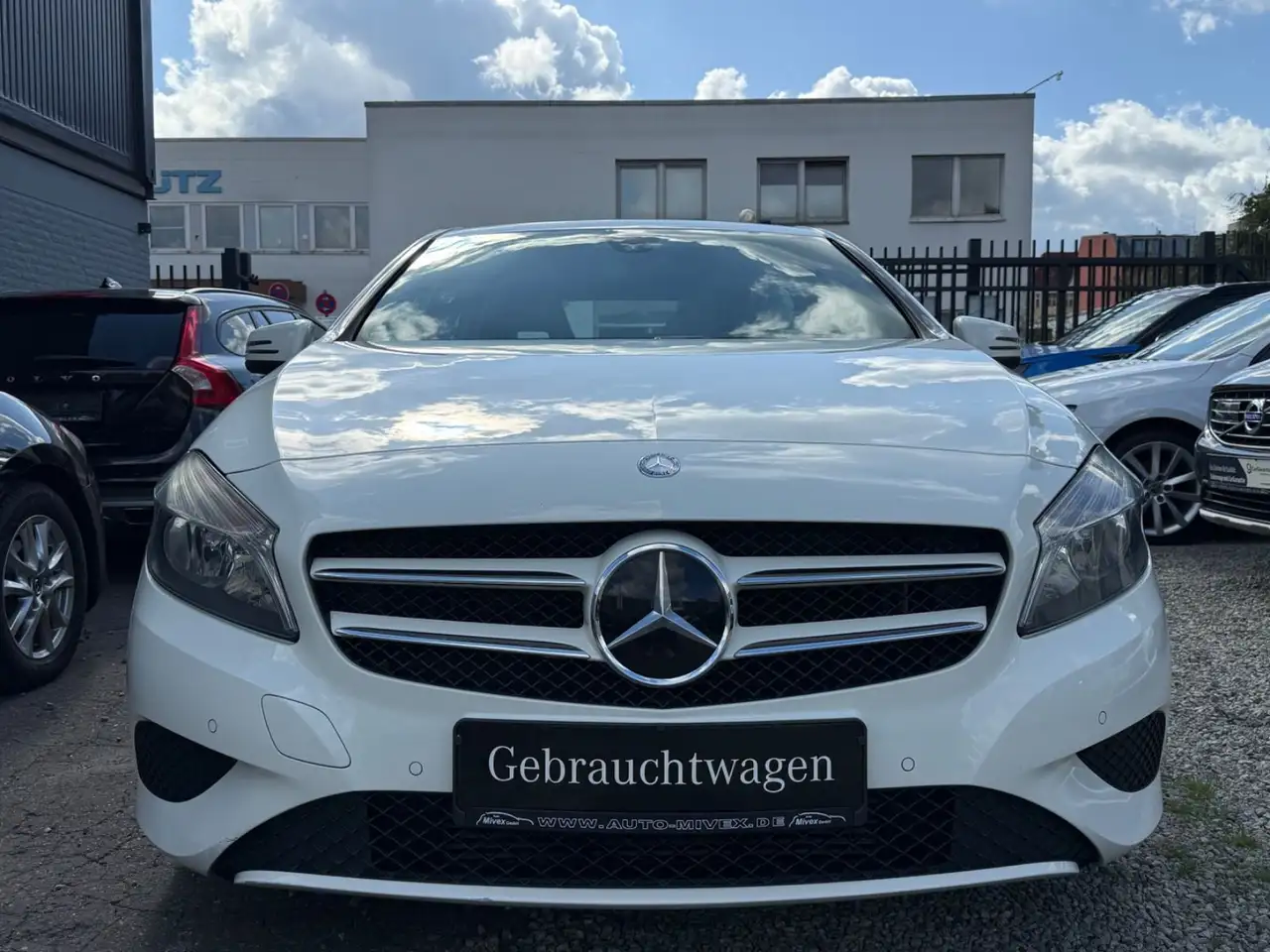 Mercedes-Benz A 200