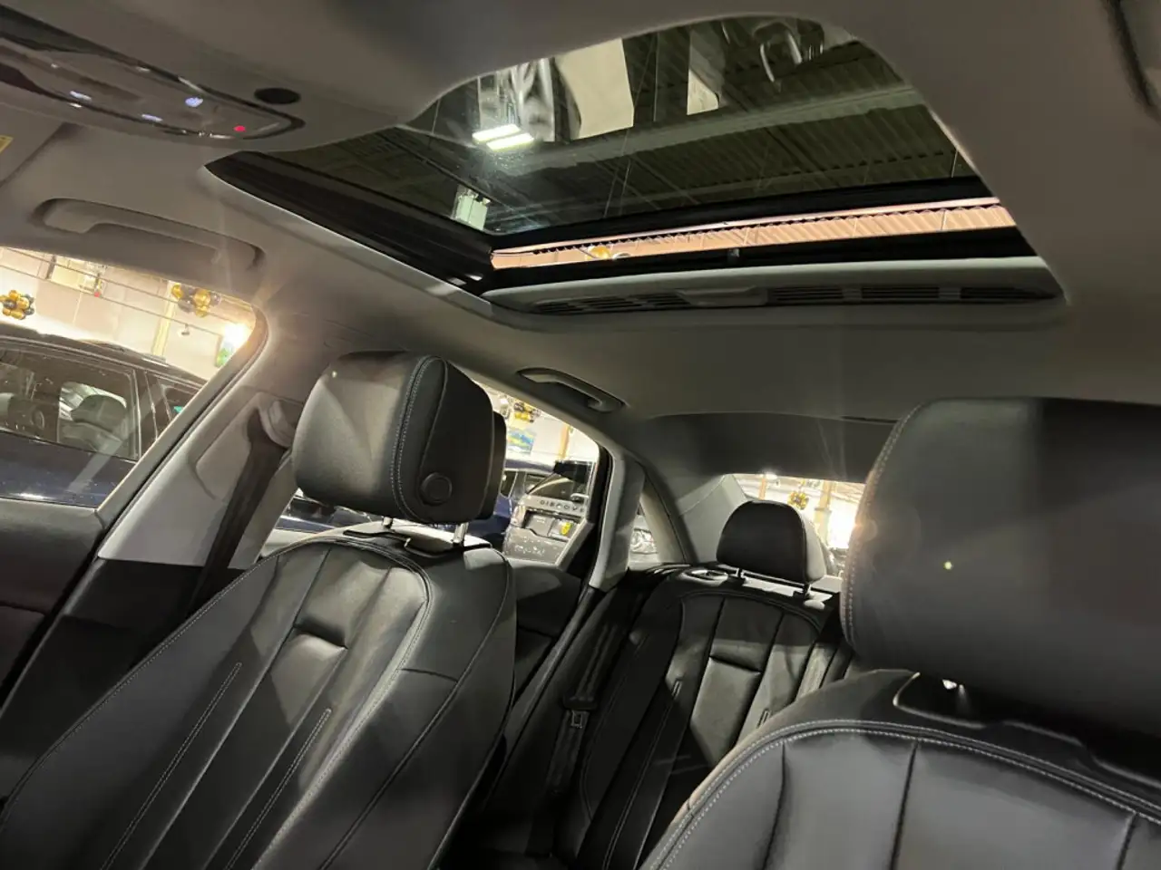 Audi A4 снимка Audi A4