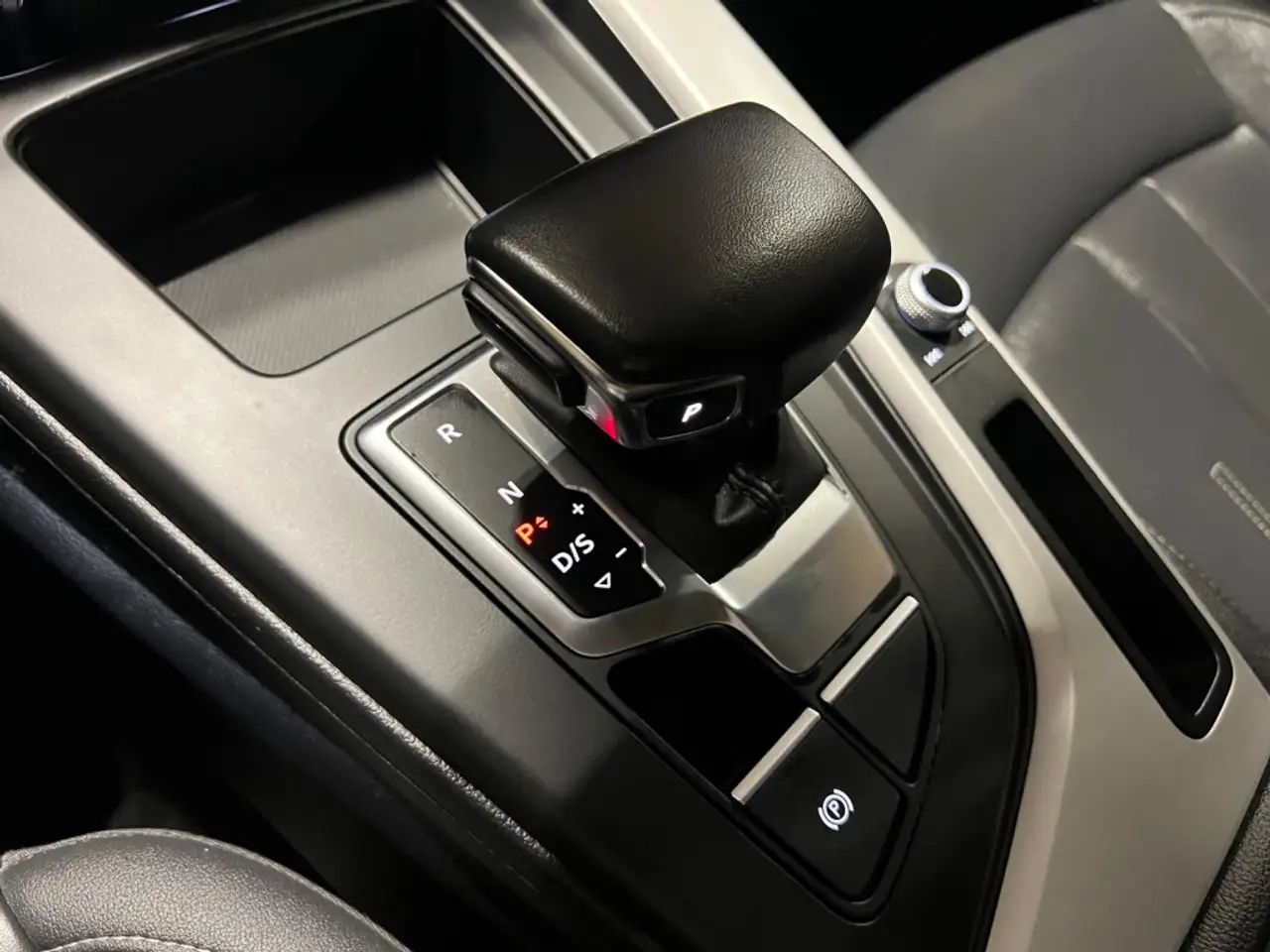 Audi A4 снимка Audi A4