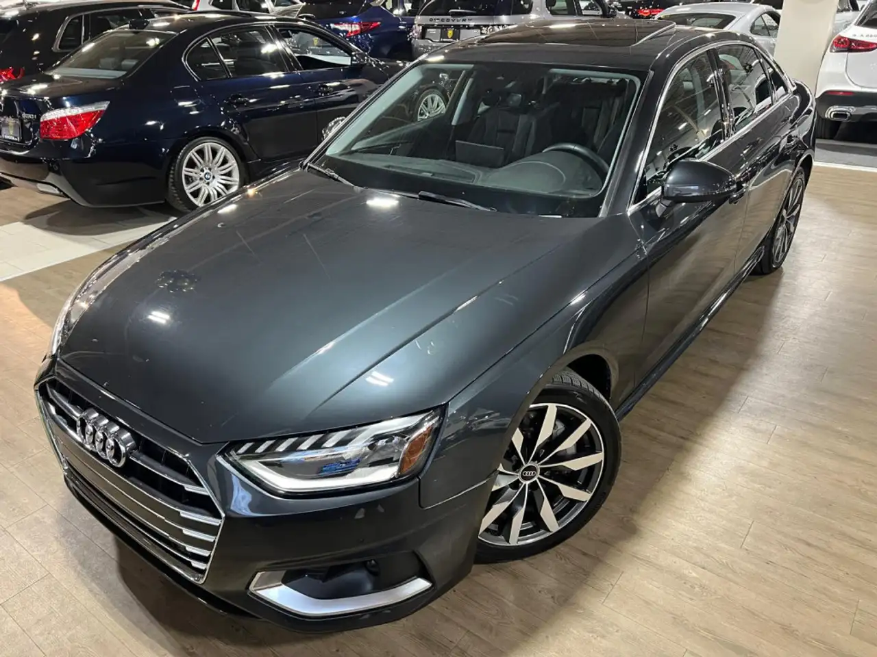 Audi A4 снимка Audi A4