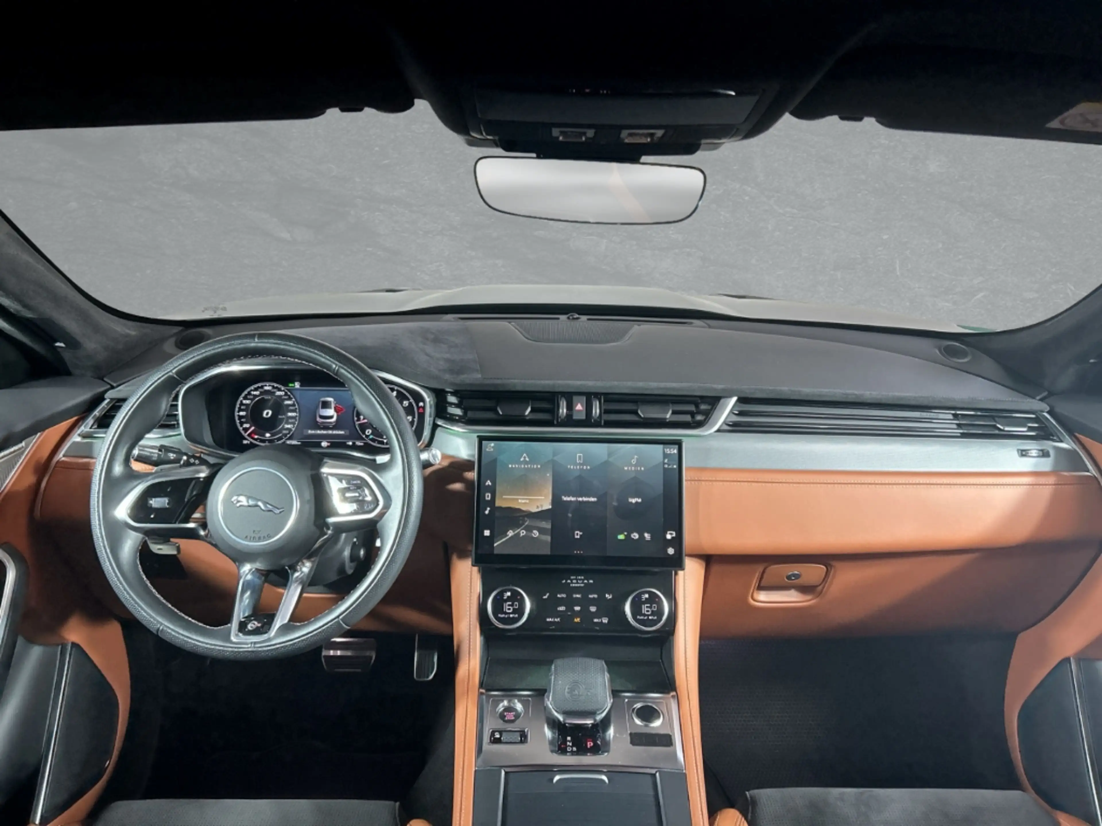 Jaguar F-Pace AWD P550 SVR Pano SVO Matt — photo 4