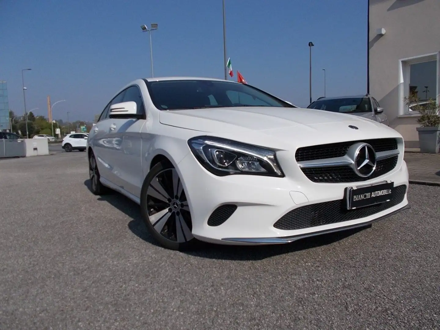 Mercedes-Benz CLA 200 d S.W. Automatic Sport Blanco - 1