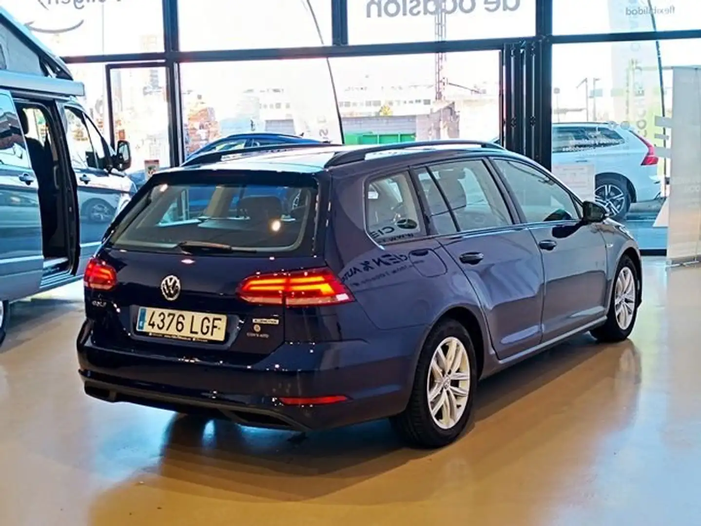 Volkswagen Golf Variant 1.5 TSI Last Edition 96kW Azul - 2