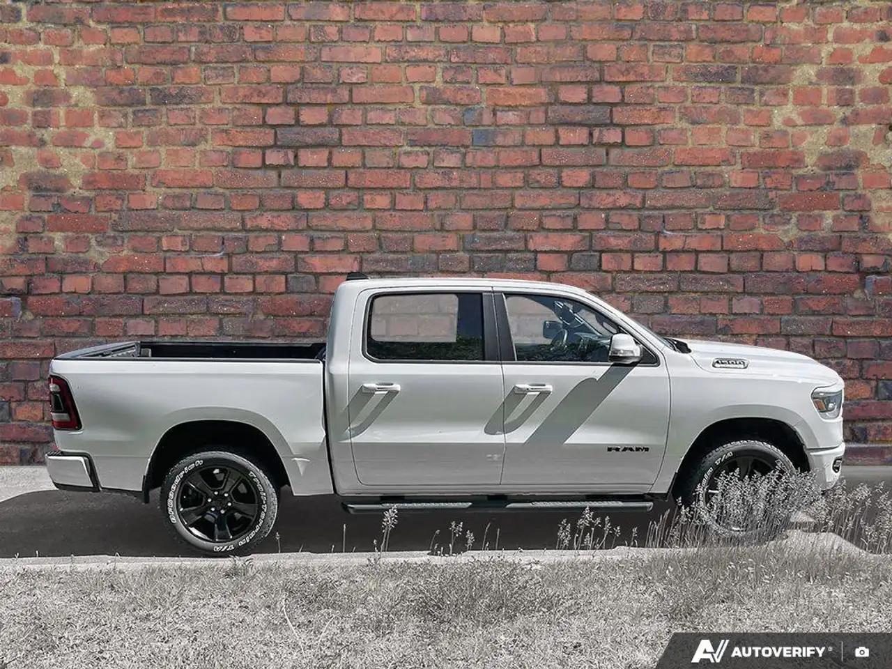 RAM 1500 photo RAM 1500