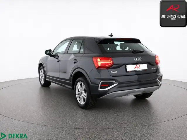 Audi Q2 view 3
