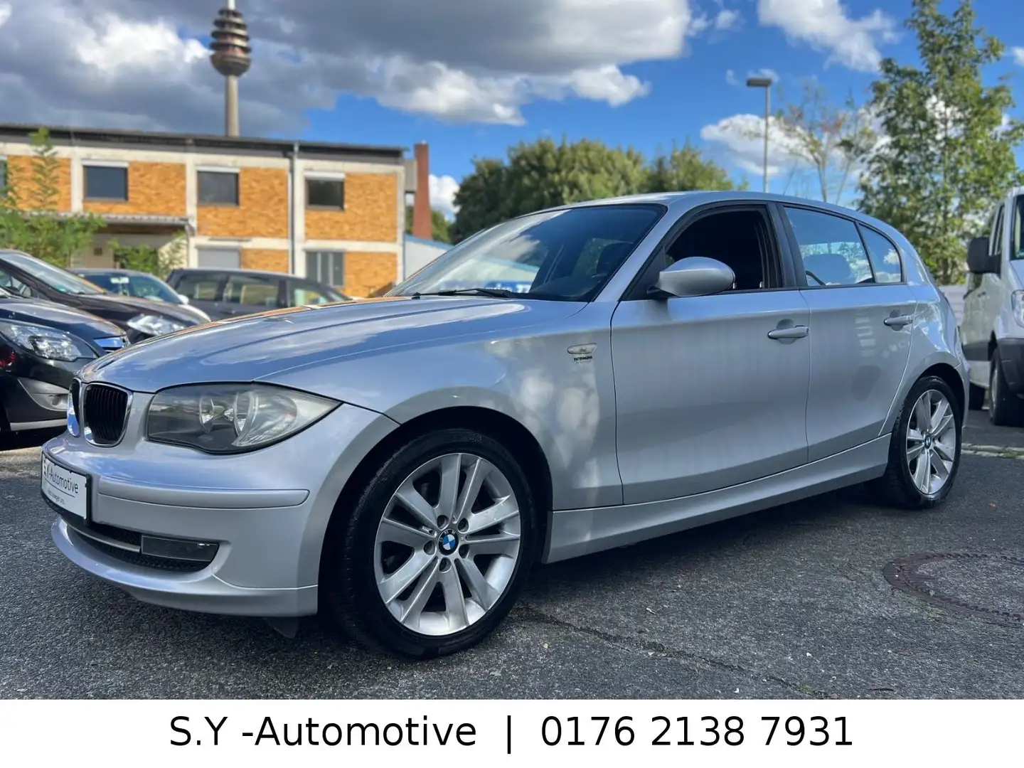 BMW 120 Lim.120d |Automatik|Temp|Klima|PDC|SHZ|AUX|TÜV Silber - 1