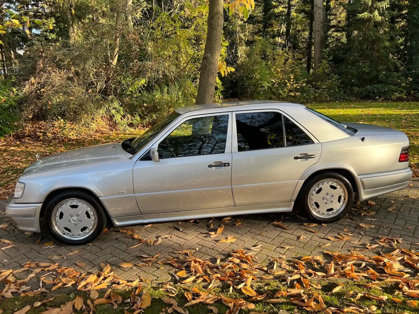 Mercedes-Benz E 400 4.2 S3 AMG Zilver - 2
