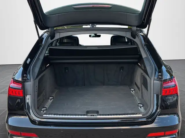Audi A6 view 8