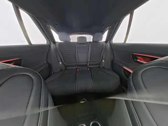 Mercedes-Benz C-Class view 7